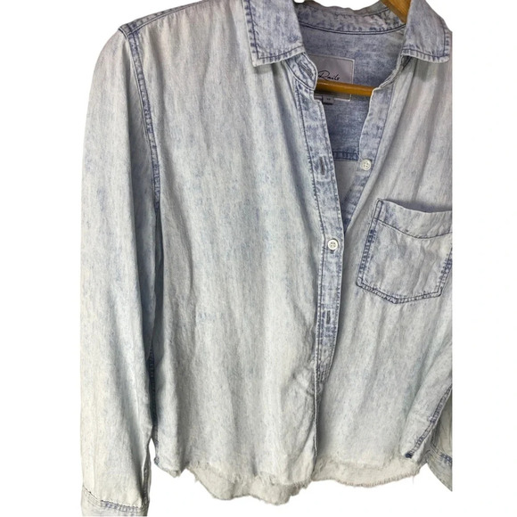 Rails Ingrid Raw Hem Chambray shirt button down size xs - Picture 5 of 8